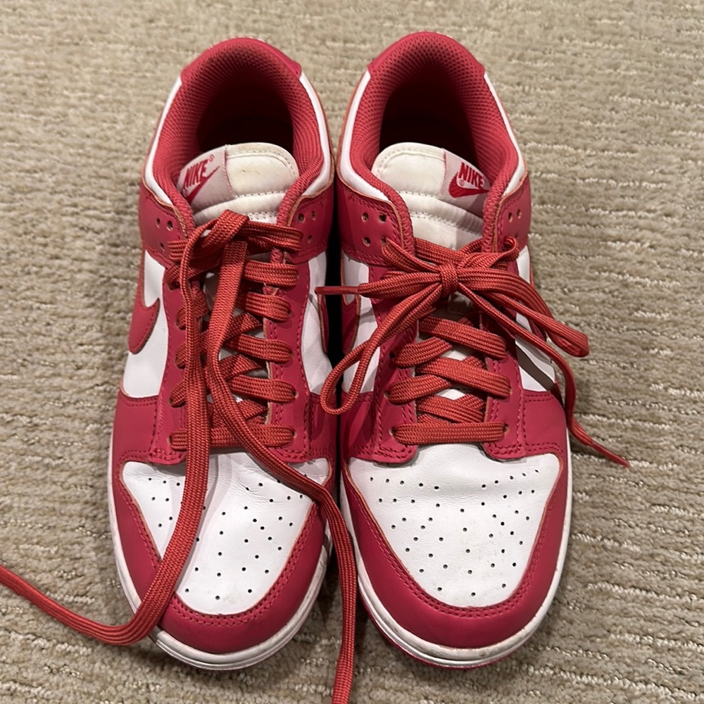 Nike Dunk Low Archeo Pink